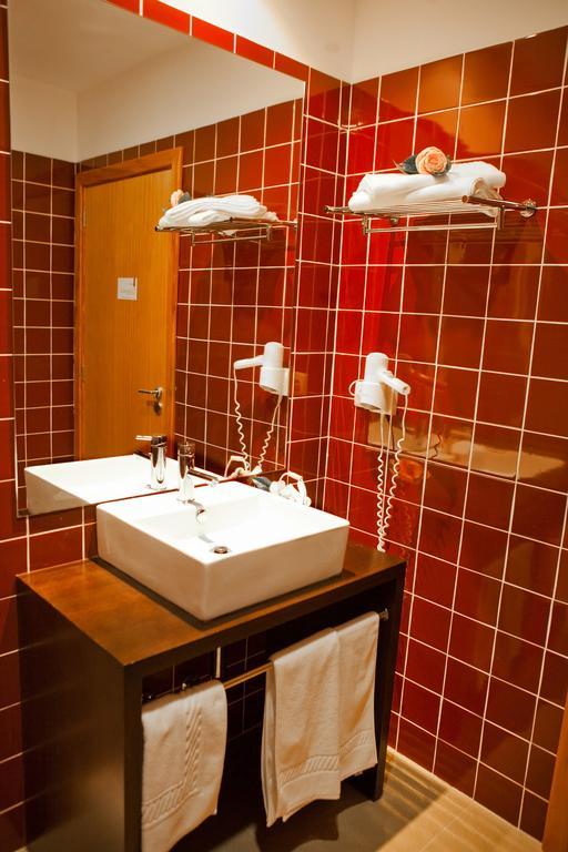 Hotel Vila Luena Vila Verde  Pokój zdjęcie